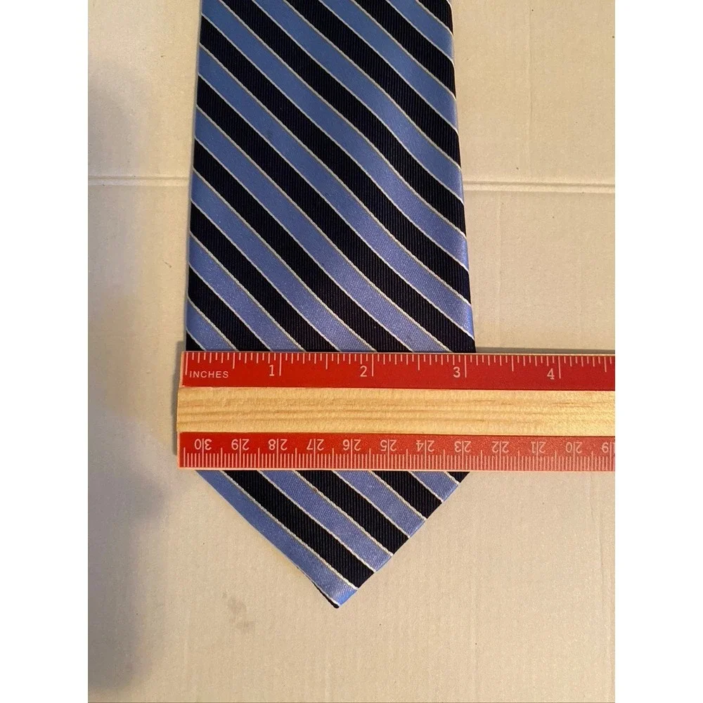 Nautica Mens Blue Navy Striped 100% Silk Necktie Classic Formal Business Tie